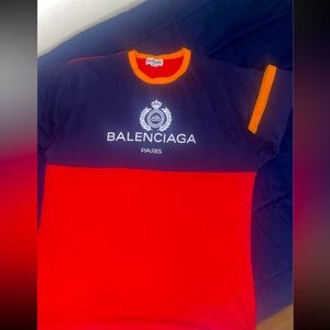 Mens designer T-shirt size XXL worn 2 twice